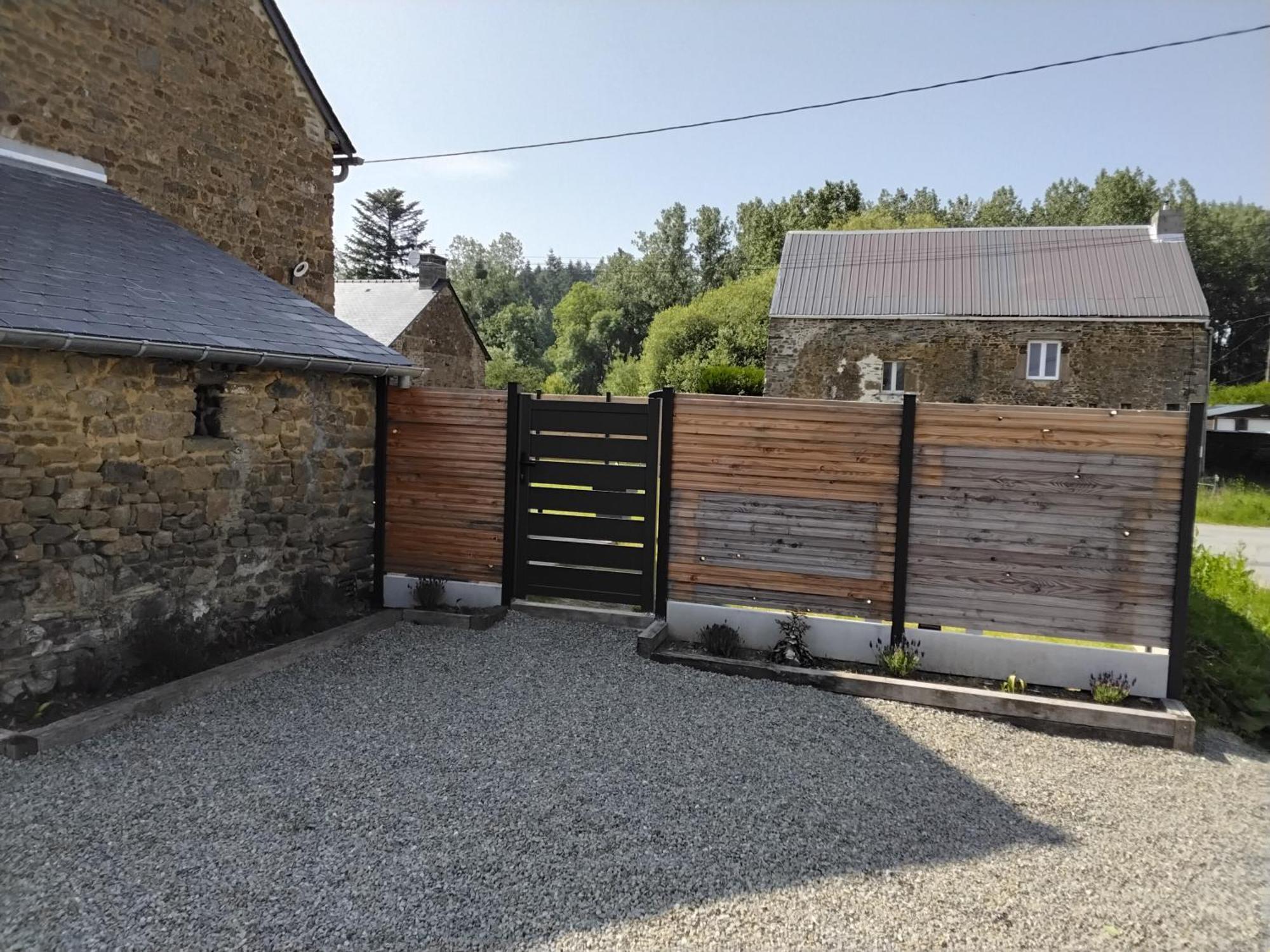 Gite Chez Marie T 6 Personnes La Boussac Luaran gambar